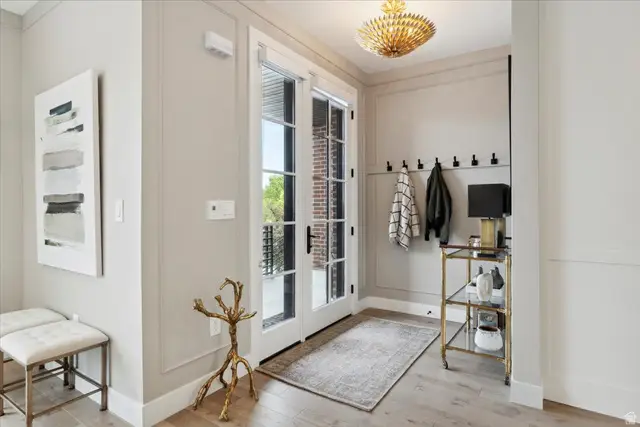 1059 S Foothill Dr, Salt Lake City, UT 84108 - #3