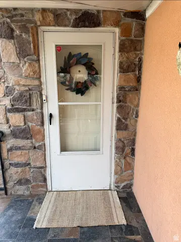 1595 W Warnock Ave, Salt Lake City, UT 84119 - #2