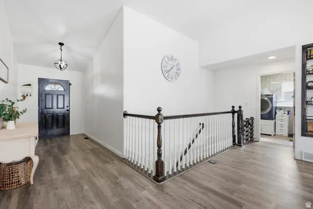 8262 S Pin Oak Dr, West Jordan, UT 84081 - #3