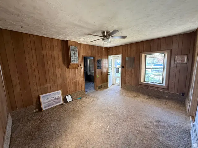 110 W Clark St, Grantsville, UT 84029 - #3