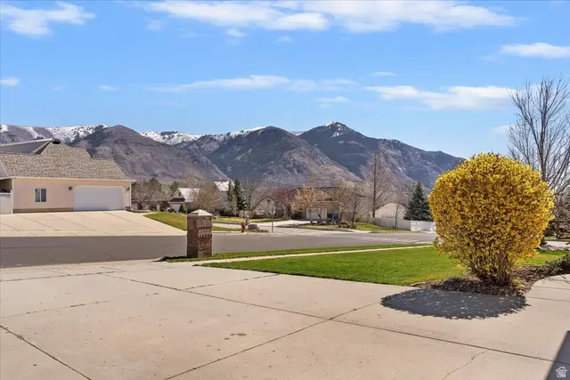 3205 N 800 E, North Ogden, UT 84414 - #3