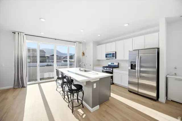 337 W Wrangler Cv, Stansbury Park, UT 84074 - #3