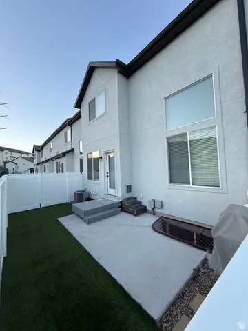 1521 W Truss Dr, Bluffdale, UT 84065 - #3