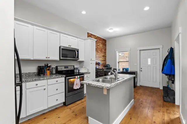 317 W Main St, Eureka, UT 84628 - #2