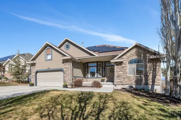 4886 W Bouldermeadow Dr S, Herriman, UT 84096