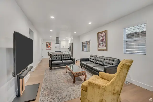 425 E Van Ness Pl S, Salt Lake City, UT 84106 - #3