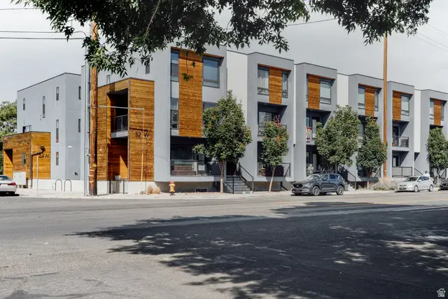 24 W 1700 S #C7, Salt Lake City, UT 84115 - #3