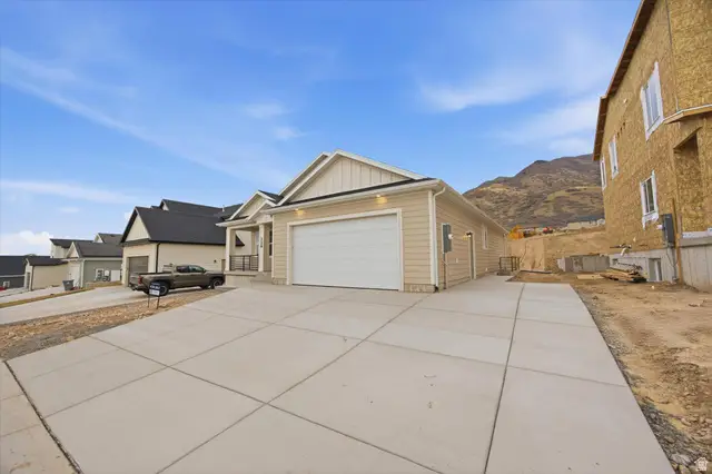129 S 940 E, Santaquin, UT 84655 - #2