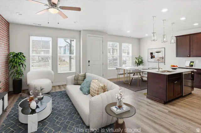 11461 S Stream Park Dr, South Jordan, UT 84009 - #2