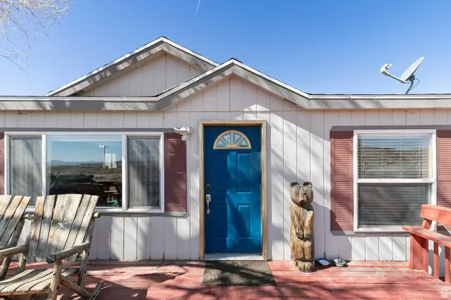200 N Ethan Allen, Big Water, UT 84741 - #2