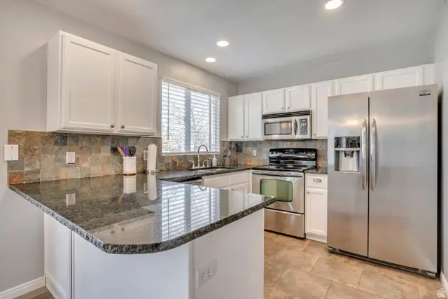 191 N Calais Ln W, Stansbury Park, UT 84074 - #3