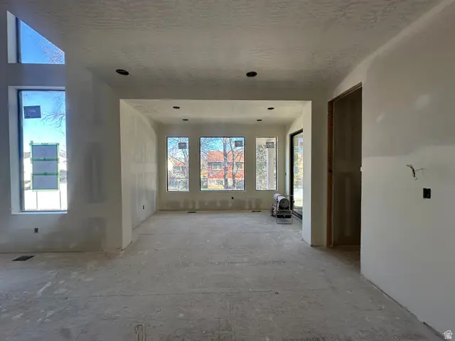 23 E 1500 S, Farmington, UT 84025 - #3