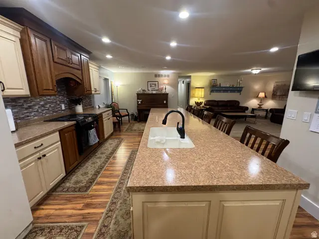 655 N 8th E, Preston, ID 83263 - #2