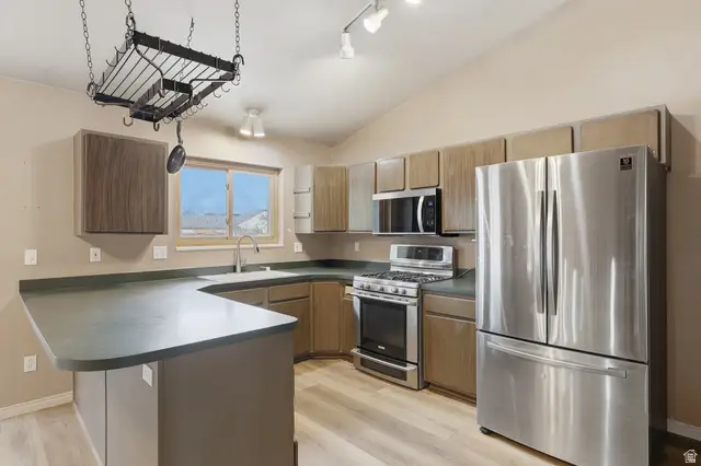 1061 S 2230 E, Spanish Fork, UT 84660 - #2