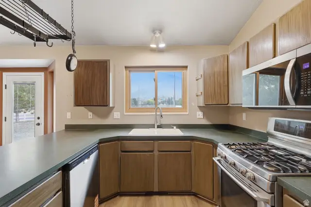 1061 S 2230 E, Spanish Fork, UT 84660 - #3