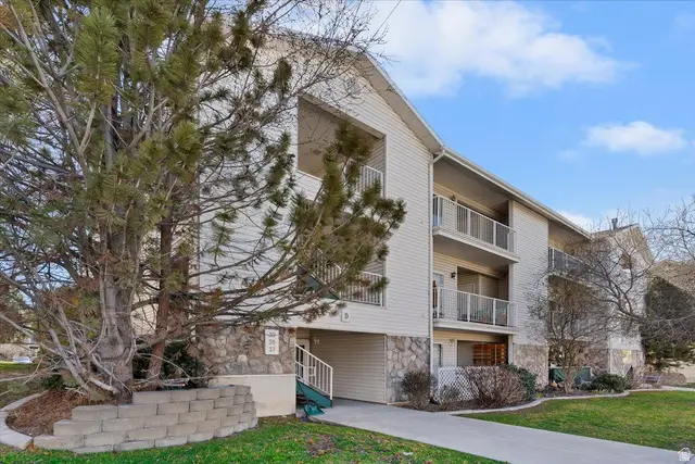 490 E 700 S #D39, Clearfield, UT 84015 - #1