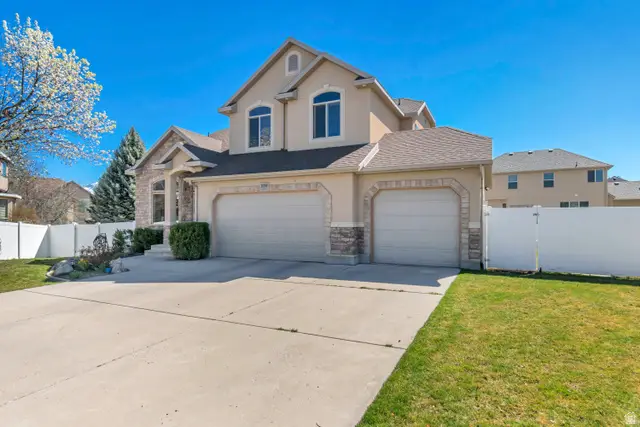 10289 S Locust Ridge Ct W, South Jordan, UT 84009 - #3