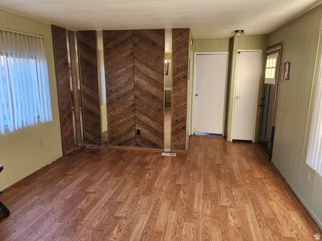 705 S Redwood Rd W #77, Salt Lake City, UT 84104 - #3