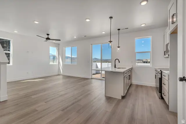 649 E Ryegrass Dr #306, Eagle Mountain, UT 84005 - #3