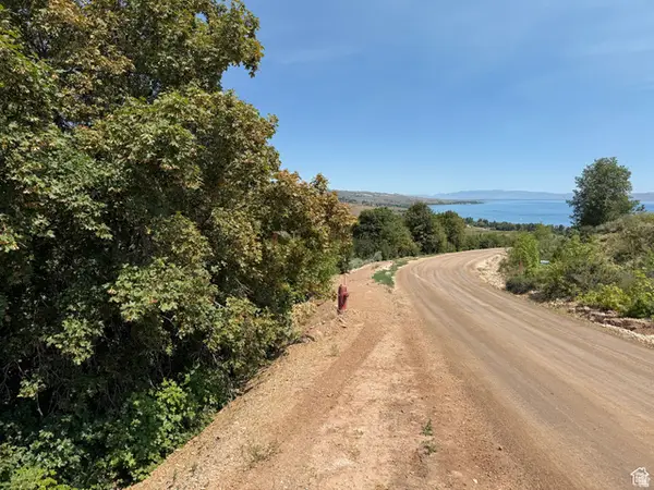 1335 N Broad Rd #T71, Garden City, UT 84028