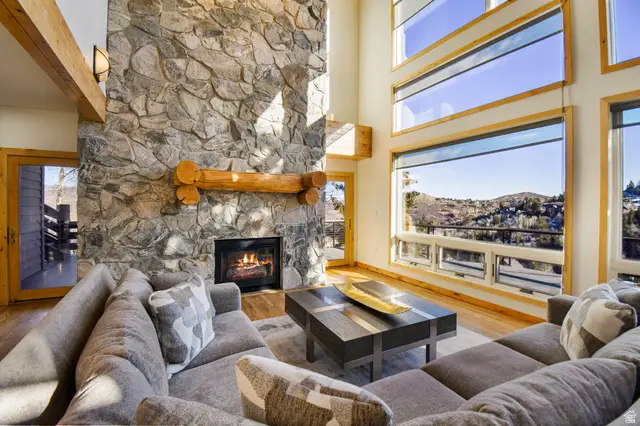 7688 Buckboard Dr, Park City, UT 84098 - #3