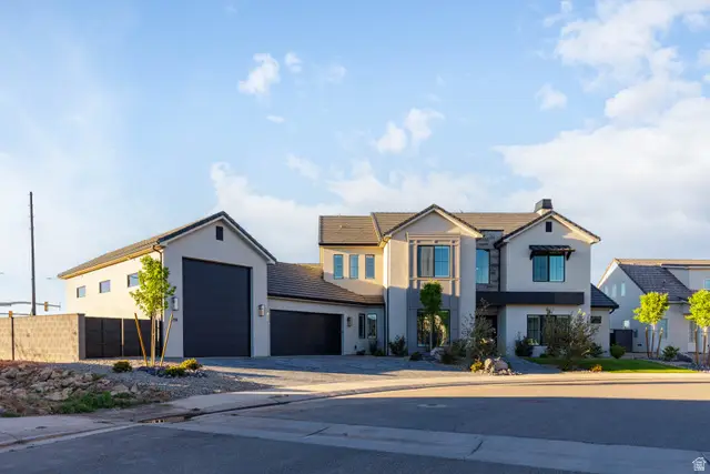 619 E Royal Dr, Washington, UT 84780 - #2