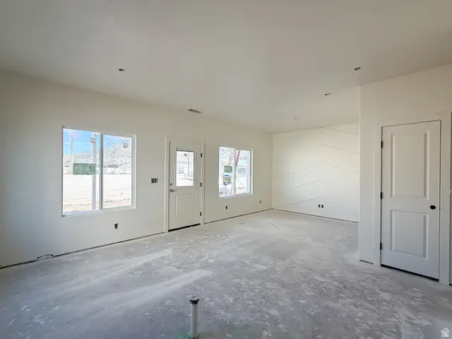 70 Cedar Ln, Malad City, ID 83252 - #2