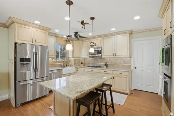 1781 E Portal Way S, Sandy, UT 84093