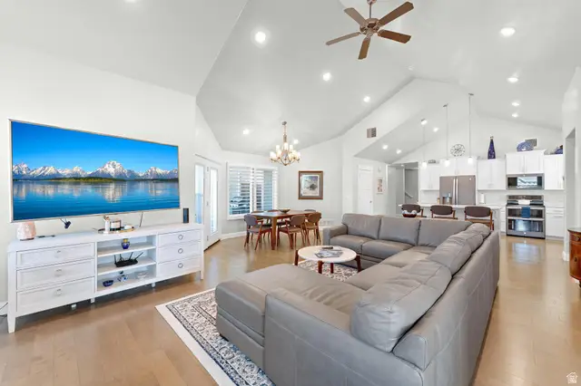 417 N Mallard Dr #D, Vineyard, UT 84059 - #3