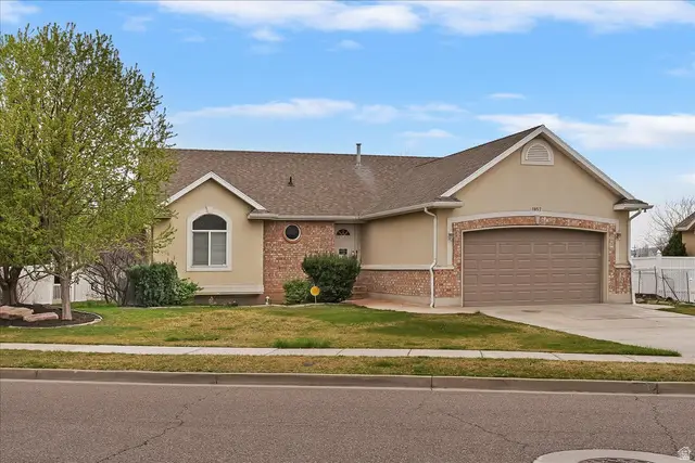 1857 W 2575 S, Syracuse, UT 84075 - #1