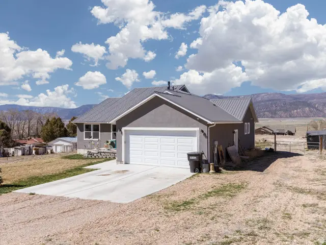497 N 200 W, Moroni, UT 84646 - #2