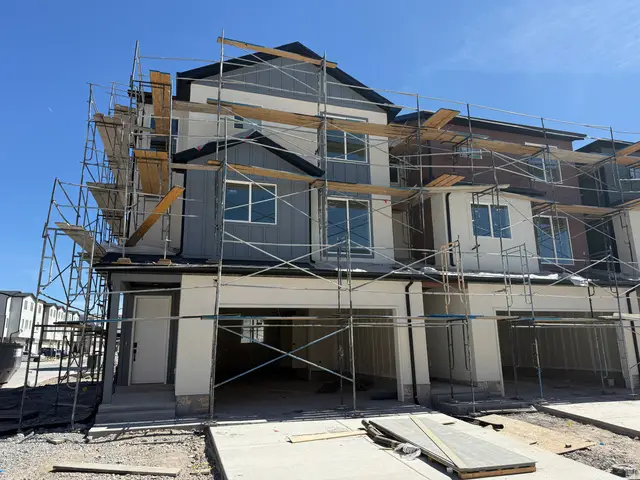 5282 N Greenfield Way #326, Eagle Mountain, UT 84005 - #1