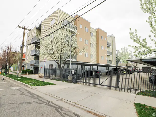 725 S 200 W #T-105, Salt Lake City, UT 84101 - #3