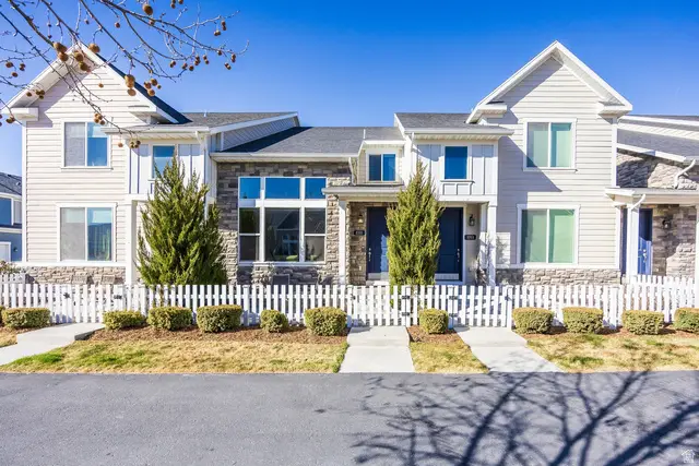 1055 S Painted Horse Ln W, Bluffdale, UT 84065 - #1