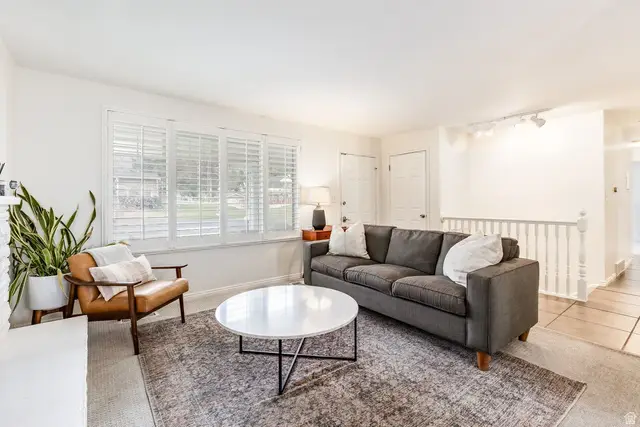 4160 S 2700 E, Holladay, UT 84124 - #3