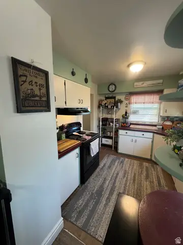 158 W 100 S, Moroni, UT 84646 - #3
