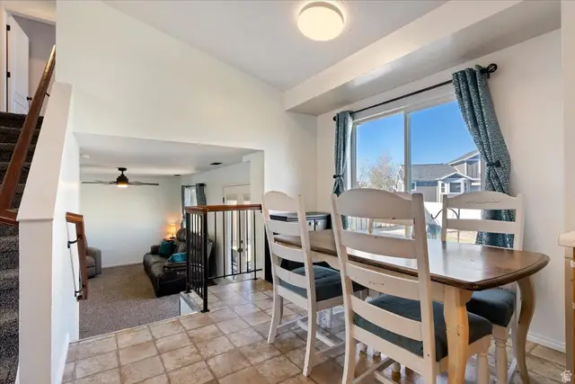 993 N White Pine Dr E, Tooele, UT 84074 - #3