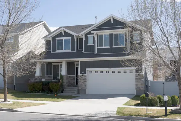 769 W Star Spangled Dr, Bluffdale, UT 84065