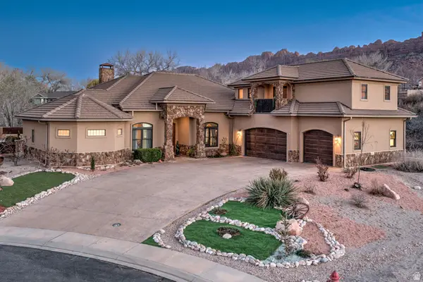 2520 Willow Creek Rd, Moab, UT 84532