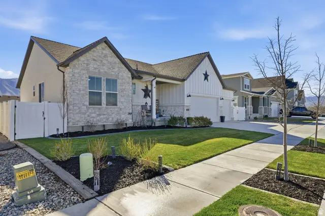 5640 N Parkview Dr, Stansbury Park, UT 84074 - #3