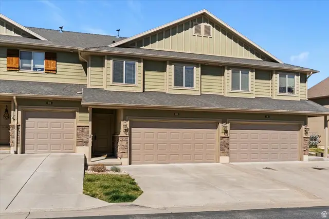 1809 E Whitetail Dr, Layton, UT 84040 - #1