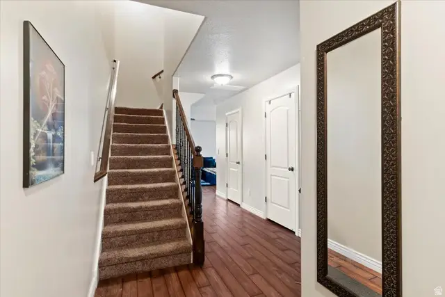 1809 E Whitetail Dr, Layton, UT 84040 - #2