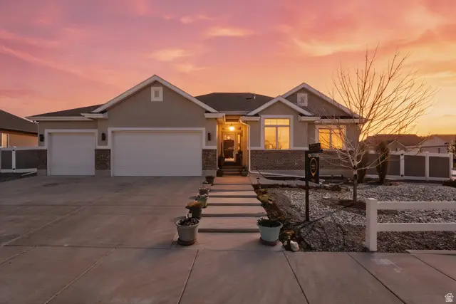 236 E Briarwood Ln, Stansbury Park, UT 84074 - #1