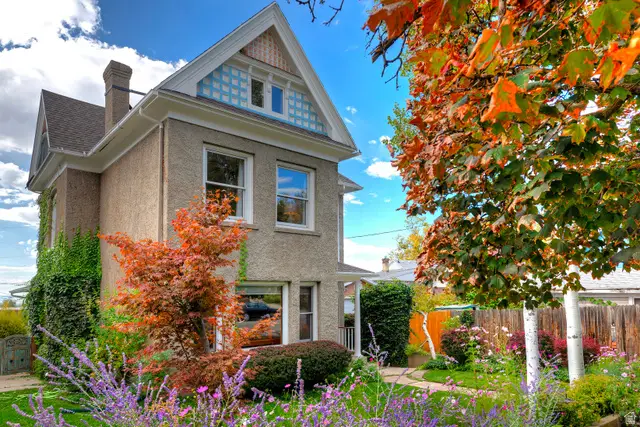 716 E 4th Ave N, Salt Lake City, UT 84103 - #1