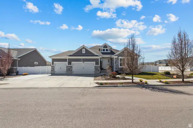 3443 W Harvestwood Ln, Riverton, UT 84065 - #3
