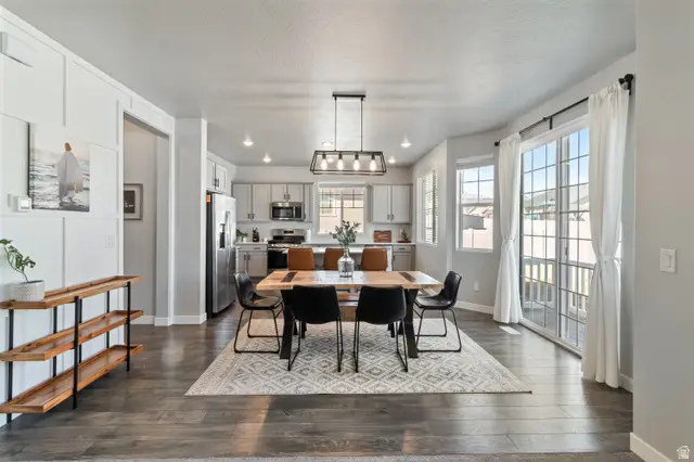 1395 E Kelsey Dr, Eagle Mountain, UT 84005 - #2