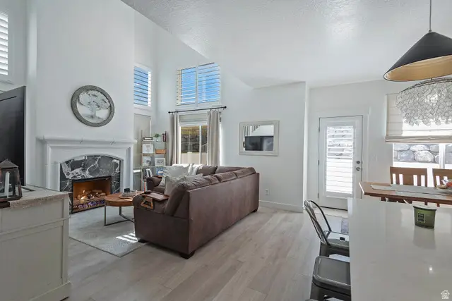 16096 S Truss Dr, Bluffdale, UT 84065 - #3