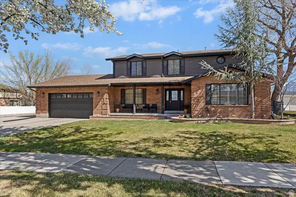 5549 S Apple Vale Dr, Murray, UT 84123