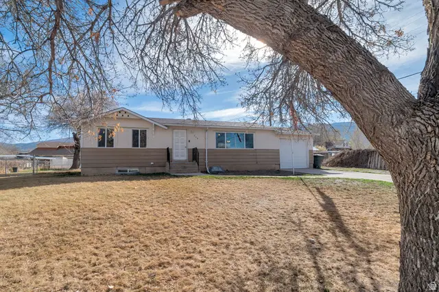 260 N 200 W, Manti, UT 84642 - #1