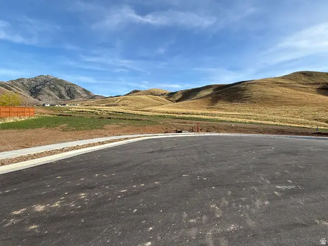 585 E Berkshire Dr S, Tooele, UT 84074 - #3